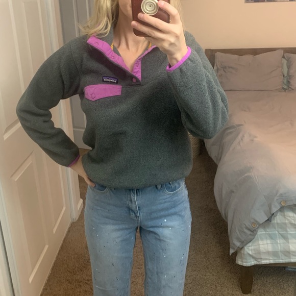 Patagonia Tops - Patagonia Synchilla pullover. Size XS.